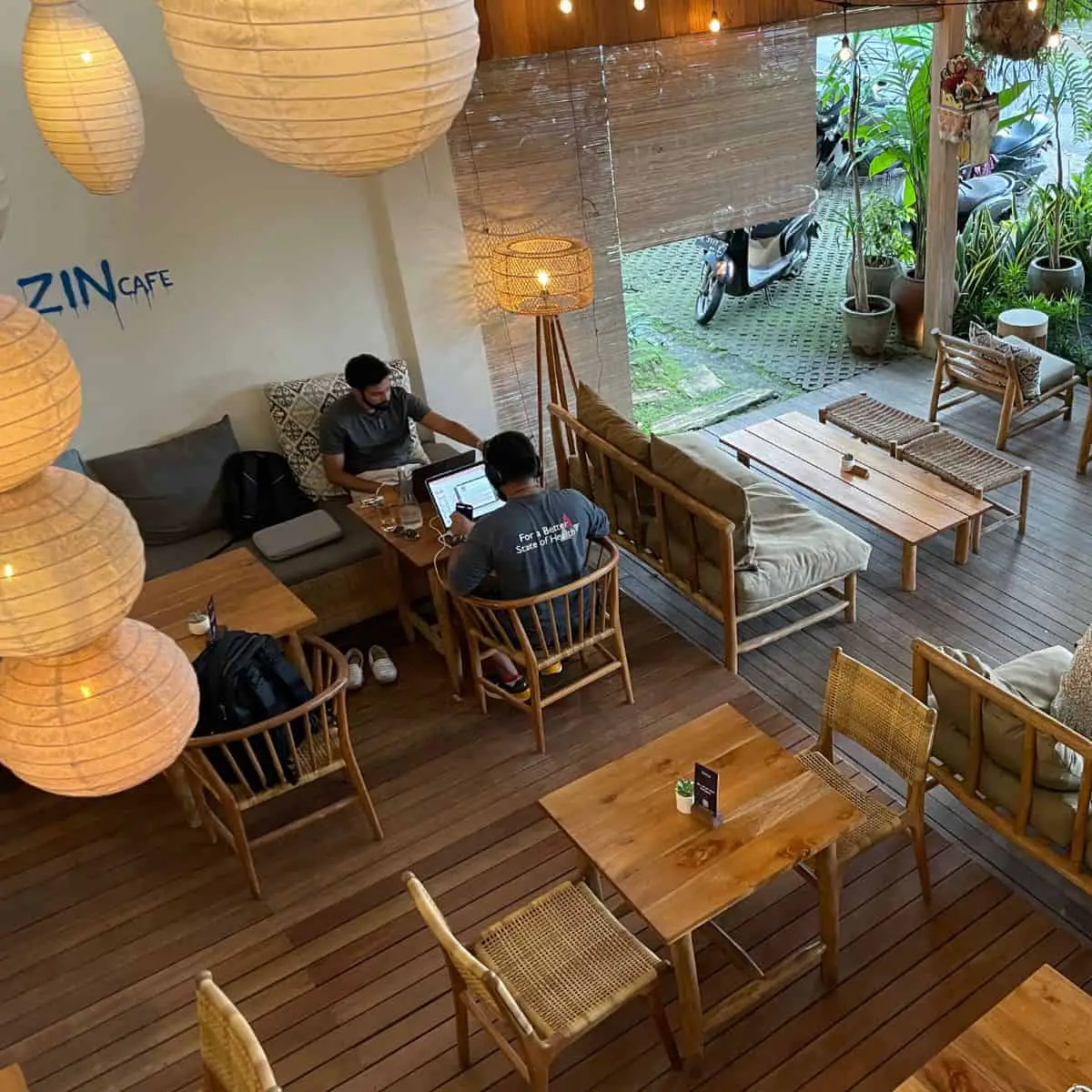 Cafes To Work in Canggu Zin cafe