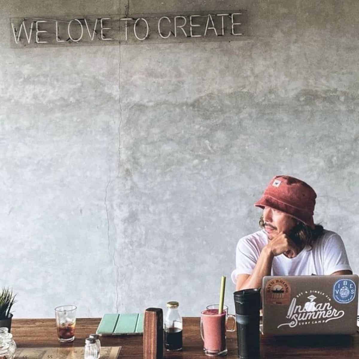 Crate cafe canggu industrial design