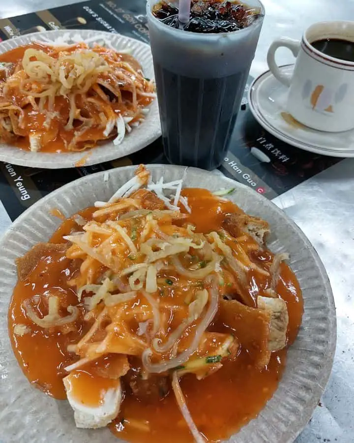 Two servings of Cheh-hu with a glass of cola drink and a cup of black coffee