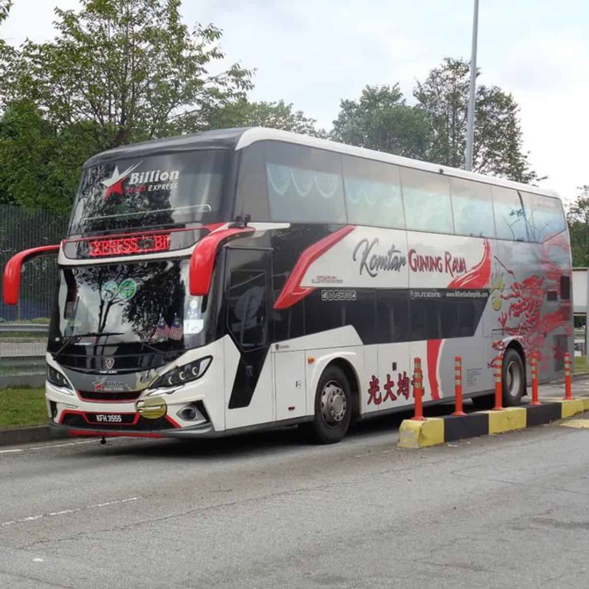 Billion Stars Express bus in red colour