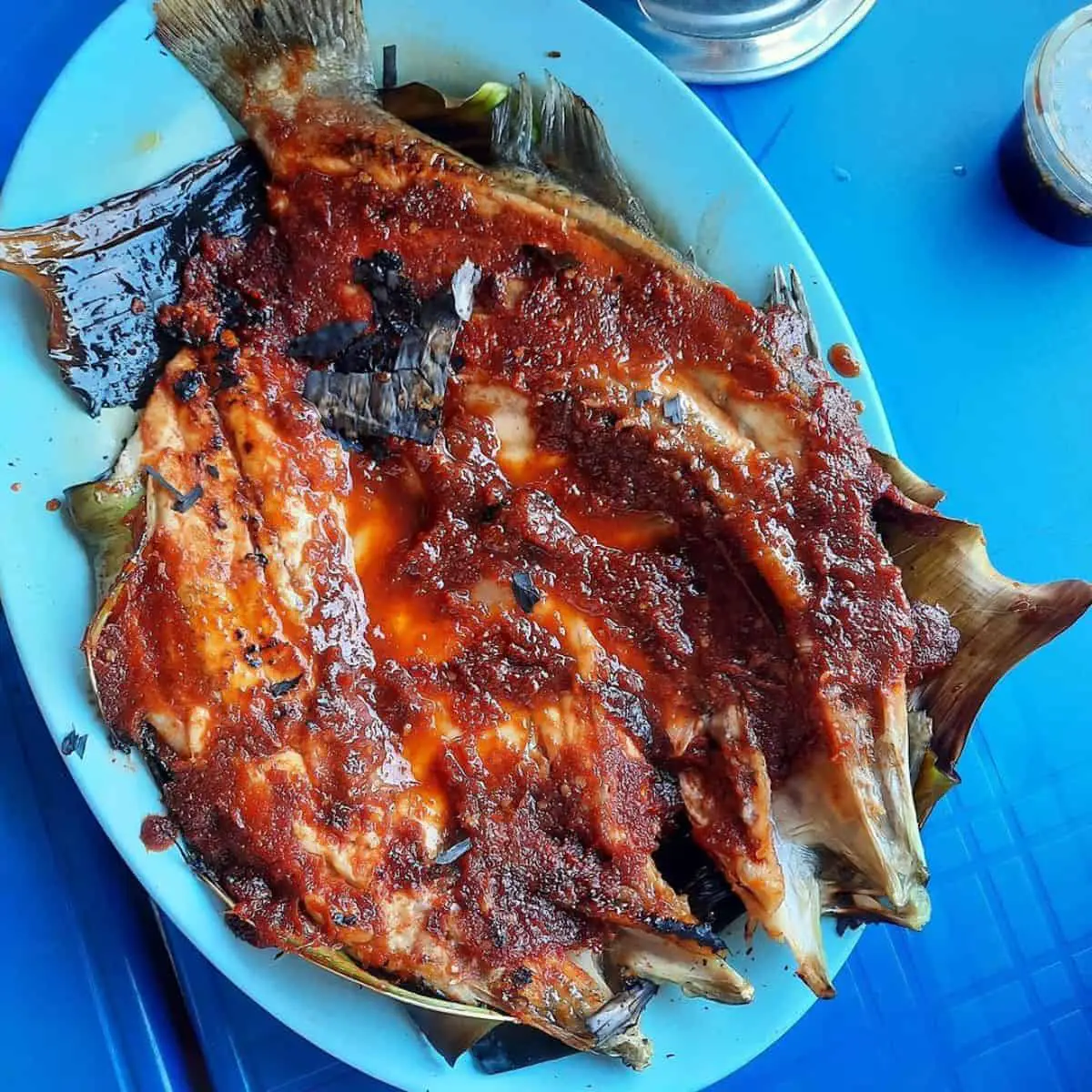 Ikan bakar pari grilled stingray at Dseafood paradise