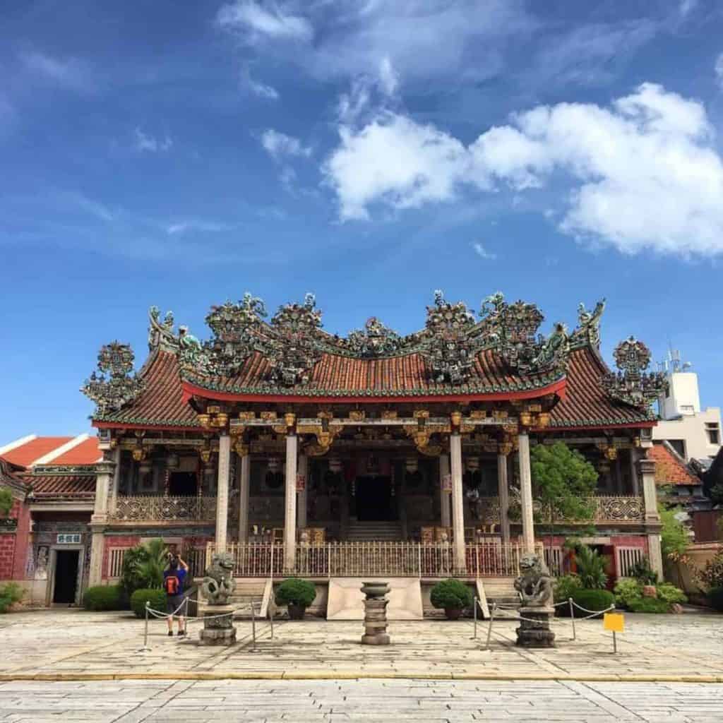 13 Famous Penang Temples To Visit | Tabi Together