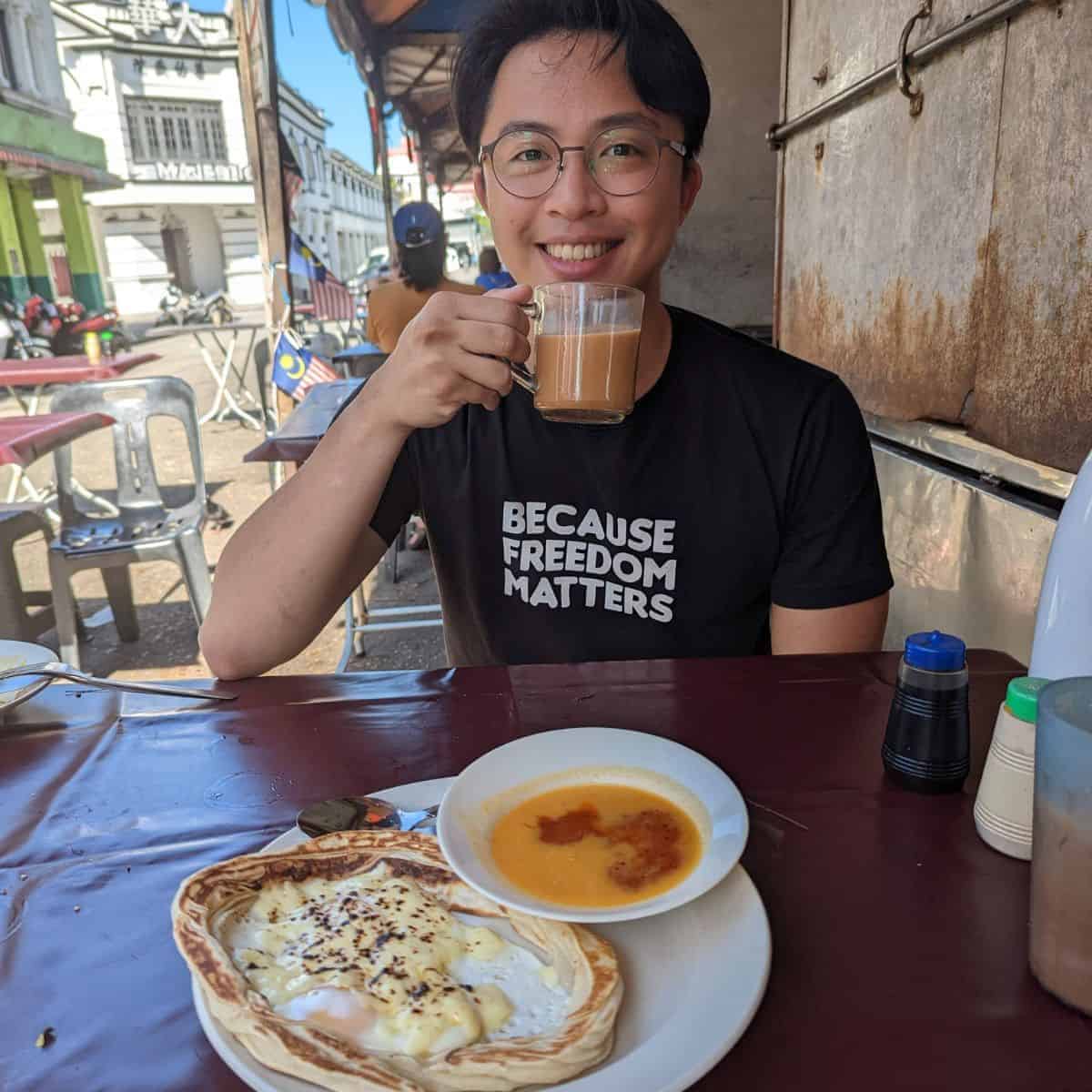 Halal Food in Georgetown Penang Roti Canai Transfer Road Ruiz