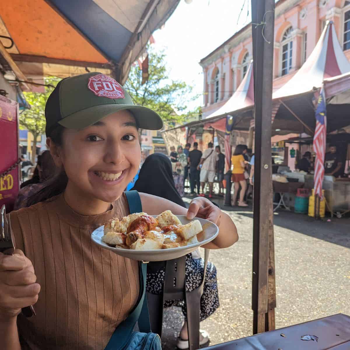 Victoria at halal Roti Canai Transfer Road