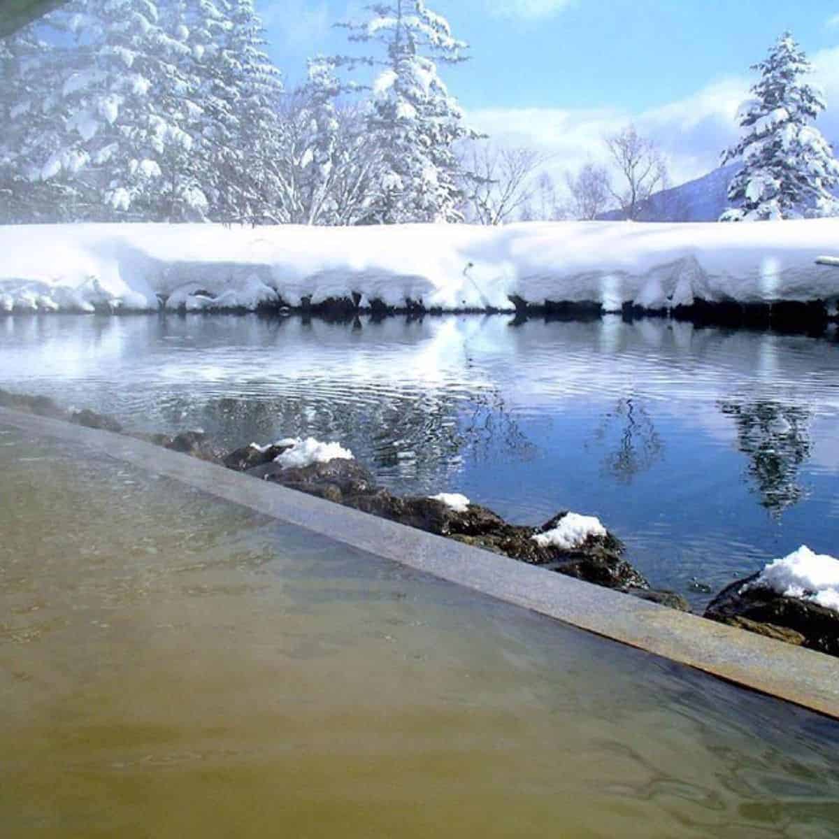 Hilton outdoor tub during winter