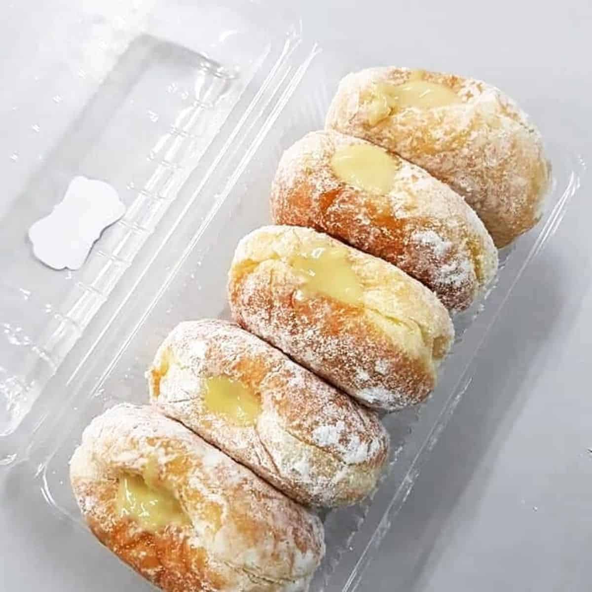 Five pieces of sumptuous durian donut in Penang night market