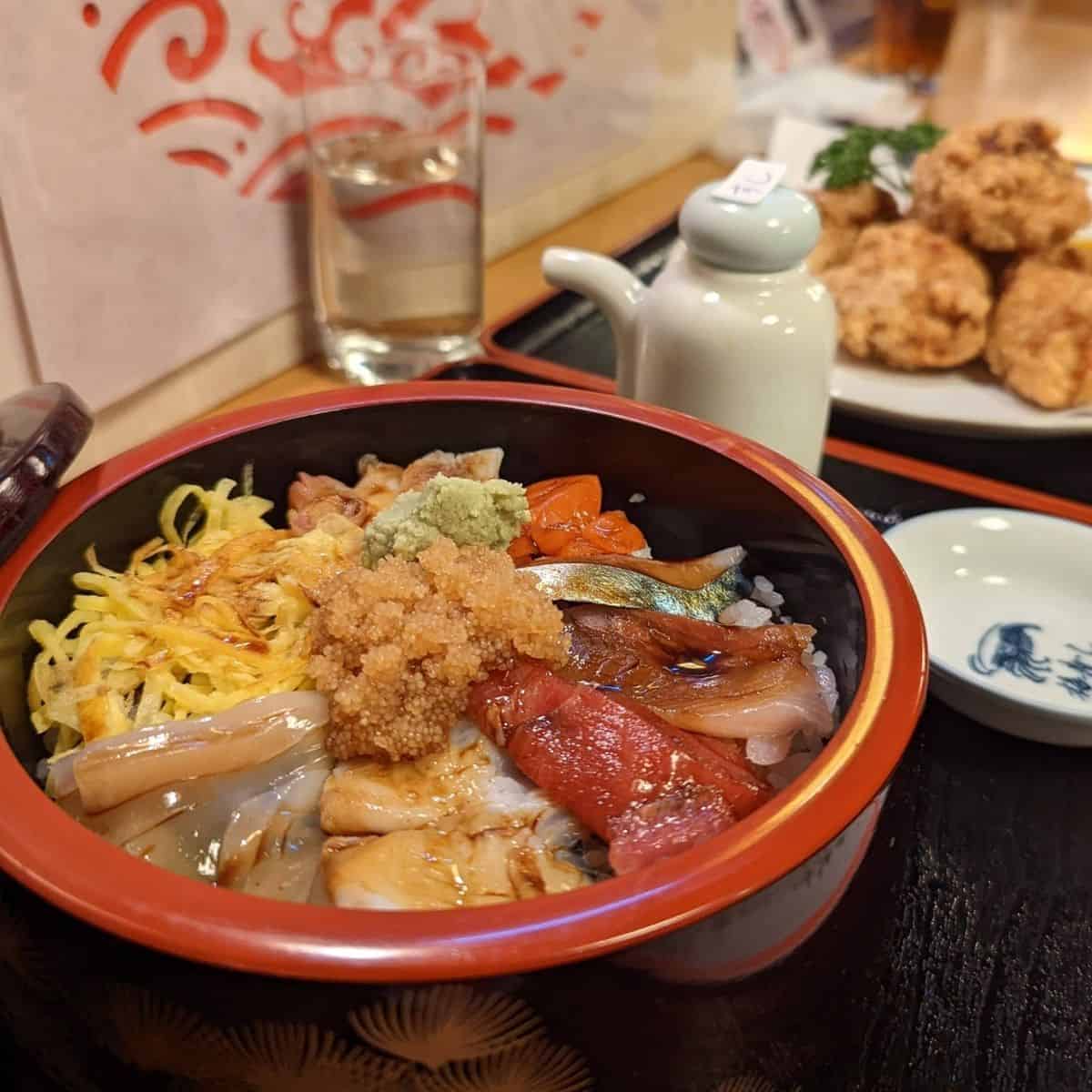 Chirashi don and Hokkaido Zangi